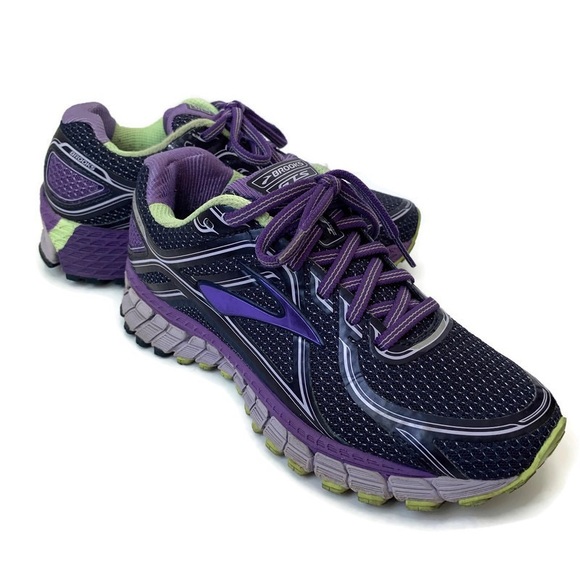 purple brooks shoes